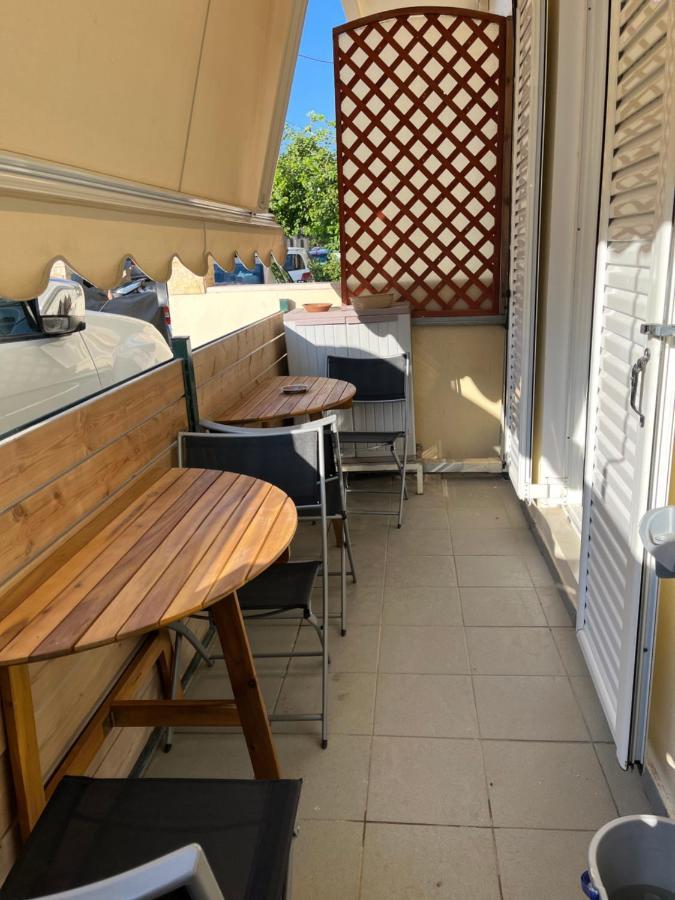 Safe & Cool Apartment Iraklio Exterior foto